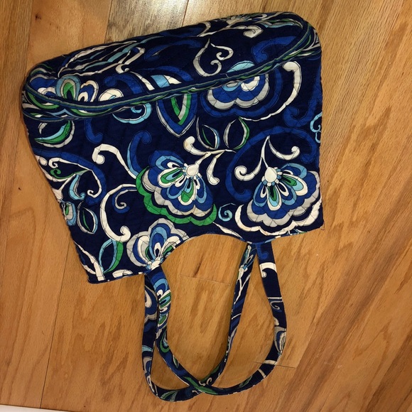Vera Bradley Handbags - Vera Bradley Bag